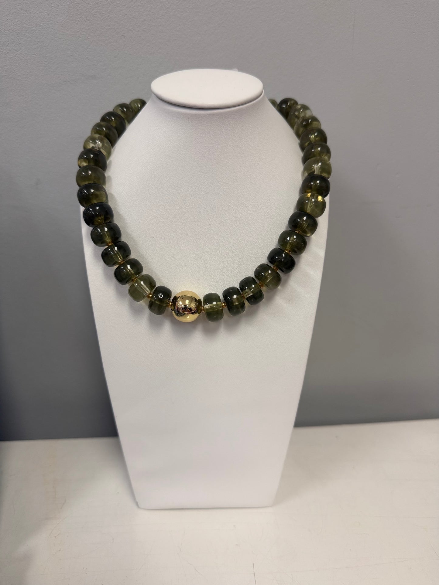 Premium Bauble Necklace