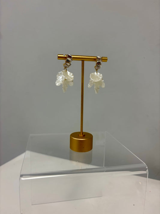 The Camellia Pearl Earrings