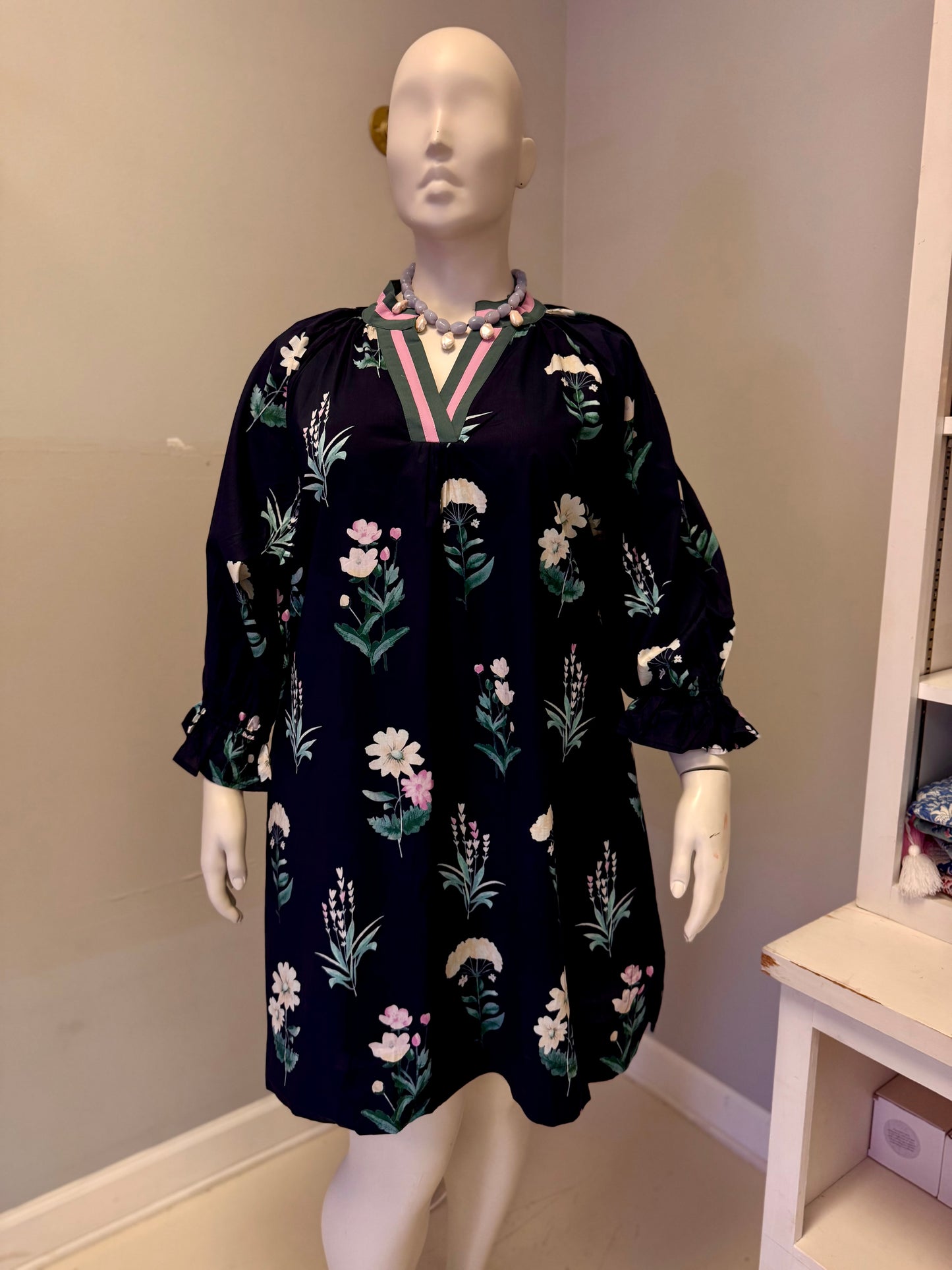 The Paula Dress - Curvy