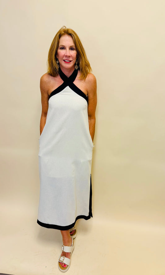 The Ashlyn Linen Dress
