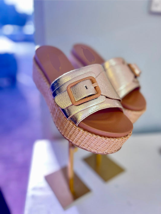 Grier Gold Wedges