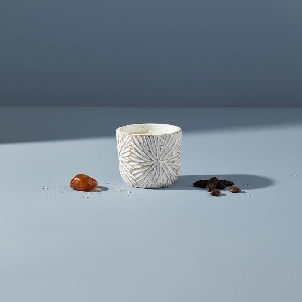 4 oz Sky Burst Votive: White Linen