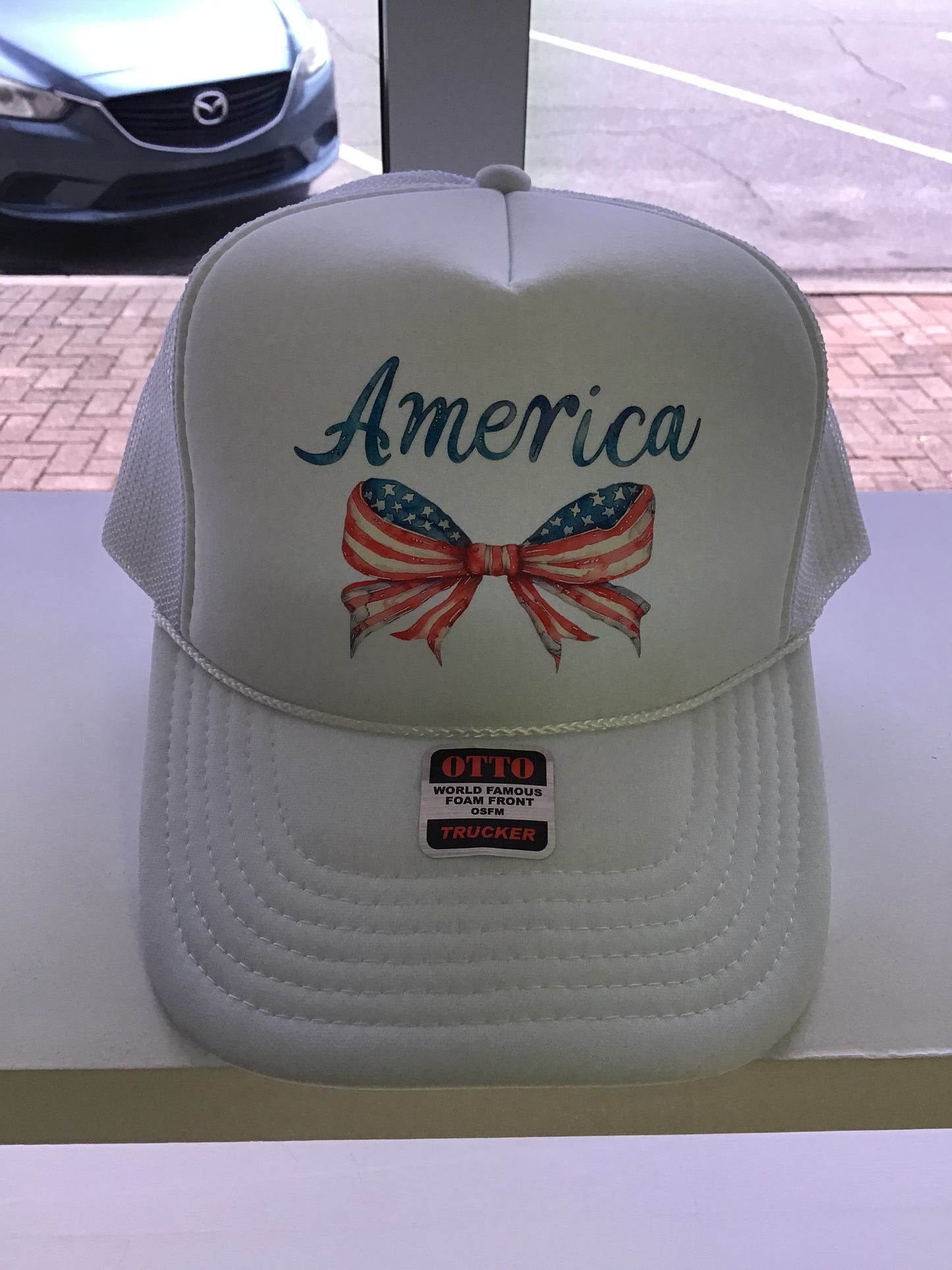 American bow hat