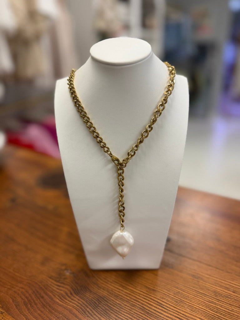The Blythe Pearl Drop Necklace