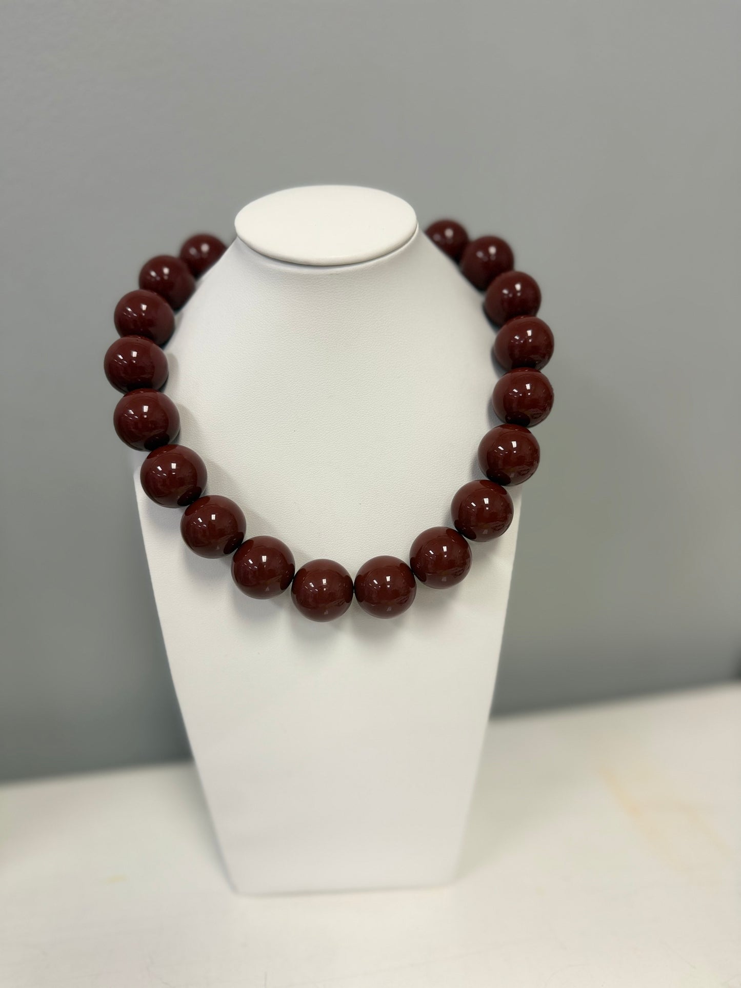 Round Bead Bauble Necklace