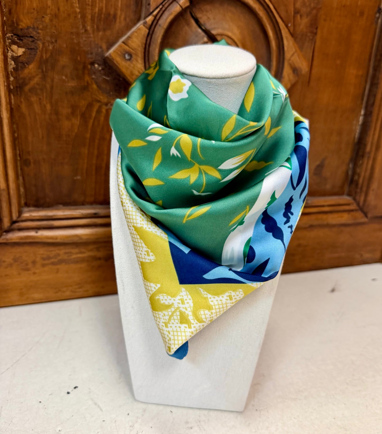 The Perfect Green - The Margot Scarves